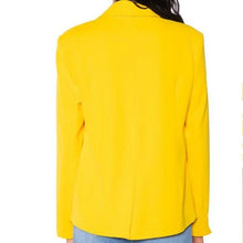 Load image into Gallery viewer, Callie Lives Elaine in the Sun AKIRA Spring Forward Relaxed Fit Yellow Blazer 1X
