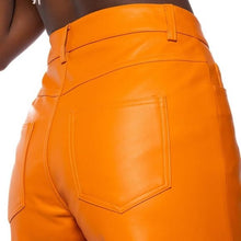 Charger l&#39;image dans la galerie, Stasia Shake Your Tangerine: Vegan Leather Short Shorts Small
