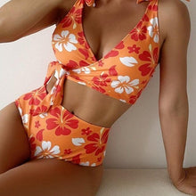 Charger l&#39;image dans la galerie, Stasia Retro Orange: Plus Size Hibiscus Shoulder Tie High Waist Bikini XXL
