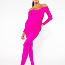 Lade das Bild in den Galerie-Viewer, Stasia Fuschia: Stretch Long Sleeve Ruched Pink Mini Dress
