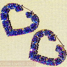 Carica l&#39;immagine nel visualizzatore di Gallery, Wholesale Miz Indigo: Bamboo Hearts Bling 90s Retro Earrings 2 PACK
