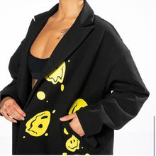 Lade das Bild in den Galerie-Viewer, Happy face coat L
