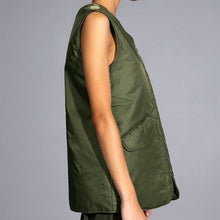 Lade das Bild in den Galerie-Viewer, Wholesale Miz IrReversible: Nylon Combat Layering Vest 2 Pack M
