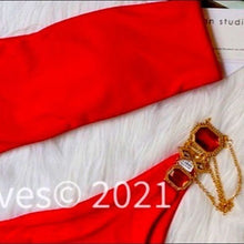Cargar imagen en el visor de la galería, Xena Red Ruby Bling Gold Chain One Shoulder Bikini
