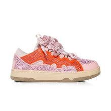 Cargar imagen en el visor de la galería, Callie Lives Stasia AZALEA WANG Pink Cinnamon Sweet Sneaker 11
