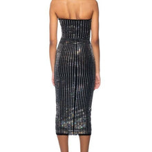 Cargar imagen en el visor de la galería, Xena Glam: Rhinestone Bandeau Strapless Midi Bodycon Dress Medium
