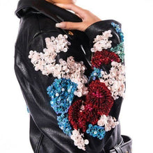 Cargar imagen en el visor de la galería, Wholesale Callie I Can Buy My Own Flowers: Vegan Leather Moto Jacket 2 Pack L XL
