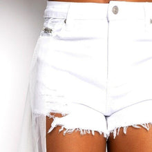 Cargar imagen en el visor de la galería, Stasia NOT S I N G L E Again: Bridal Veil Tulle Zipped Stretch White Jean Shorts
