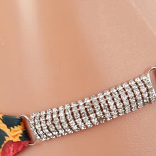 Cargar imagen en el visor de la galería, Wholesale Callie Safari: Crystal Pave Rhinestone Accent Cheetah Floral Bikini
