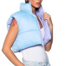 Lade das Bild in den Galerie-Viewer, Callie Lives Stasia Said Reverse: Lilac Purple &amp; Powder Blue Crop Puffer Vest XL
