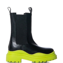 Lade das Bild in den Galerie-Viewer, Miz Lime Bottom AZALEA WANG Ghosted Flatform Chelsea Rain Snow Boot 8.5
