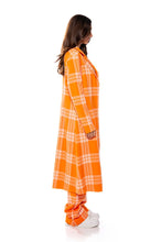Lade das Bild in den Galerie-Viewer, Wholesale Stasia Sherberry: Orange Plaid All Season Duster Trench Coat 2PK L XL
