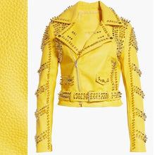 Ladda upp bild till gallerivisning, Callie Dreaming Azalea Wang Yellow Winter: Gold Spiked Moto Jacket L
