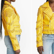 Ladda upp bild till gallerivisning, Callie Dreaming Azalea Wang Yellow Winter: Gold Spiked Moto Jacket L
