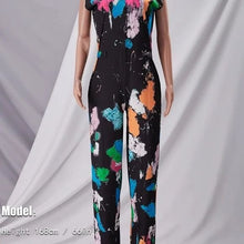Lade das Bild in den Galerie-Viewer, Wholesale 2 Pack: Miz Freshly Painted: Black Dipped Splashed Zip-Up Jumpsuit
