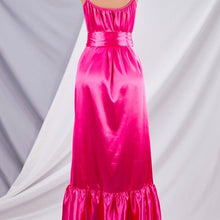 Carica l&#39;immagine nel visualizzatore di Gallery, Wholesale 3 Pack: Callie Shining: Boho Chic Magenta Satin Loose Ruffle Hem Cami Strap Maxi Dress
