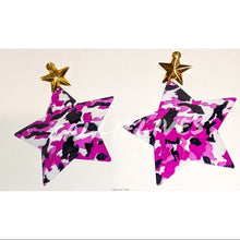 Load image into Gallery viewer, Wholesale 5 Pack: Miz Star: Camouflage Lightweight Metal 3D Earrings
