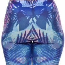 Lade das Bild in den Galerie-Viewer, WHOLESALE 4PK 3PK: Callie Blue Tropic: Digital Jungle Palm Print Graphic Yoga Band Waist Leggings
