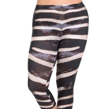 Ladda upp bild till gallerivisning, Wholesale 4 Pack: Miz Plus: Zebra Fur 3D illusion Print Capri Leggings XL
