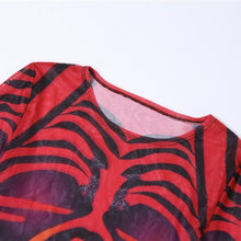 Carica l&#39;immagine nel visualizzatore di Gallery, Wholesale 3 Pack: Stasia Wild: Tiger Mesh Long Sleeve Red Purple Ombre Dress
