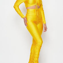 Lade das Bild in den Galerie-Viewer, Wholesale 2 Pack: Stasia Sunshine: Golden Yellow Shiny Scrunch Butt Bodycon Drawstring Set
