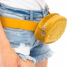 Carica l&#39;immagine nel visualizzatore di Gallery, Wholesale 3 Pack: Callie Quilted: Gold Stud Velvet Crossbody Belt Bags
