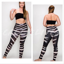 Load image into Gallery viewer, Miz Plus: Zebra Fur 3D illusion Print Leggings XL, Leggings &amp; Joggers, CallieLives 
